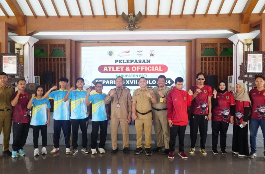 Sekda Pati Lepas Kontingen Peparnas XVII