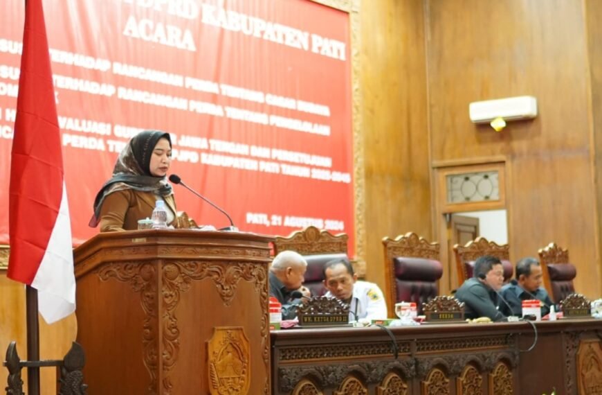 Dalam Rapat Paripurna DPRD Pati Sampaikan Dua Laporan Panitia Khusus