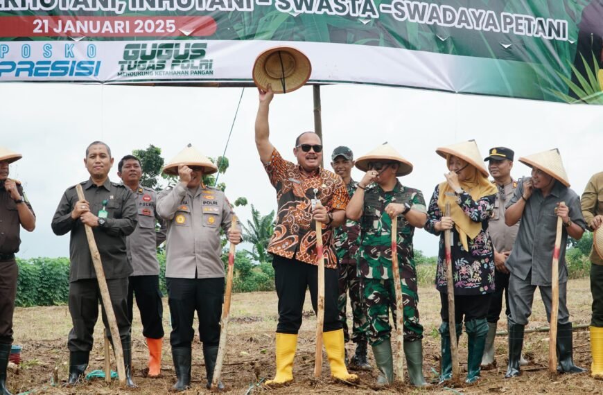 Hadiri Penanaman Jagung Serentak, Pj Bupati Soroti Jagung Sebagai Komoditas Strategis