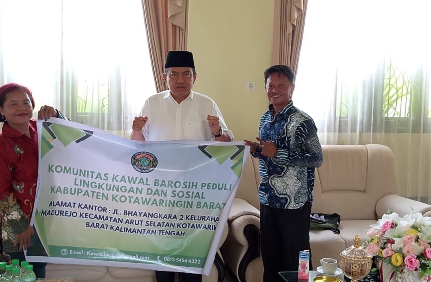 Pj Bupati Mendukung Adanya Komunitas Kawal Barosih Peduli Lingkungan dan Sosial di Kobar