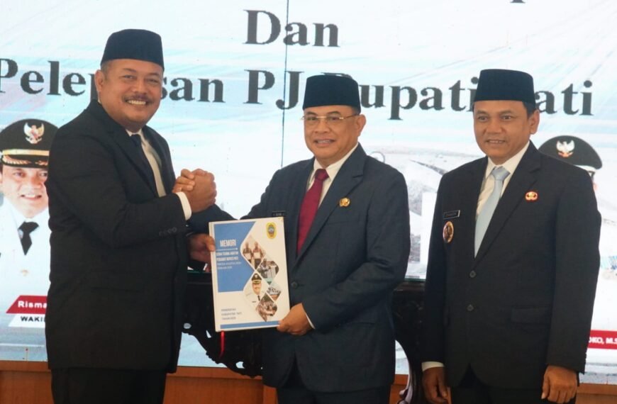 Hadiri Serah Terima Jabatan, Sudewo Berkomitmen Tingkatkan Capaian Prestasi Kabupaten Pati