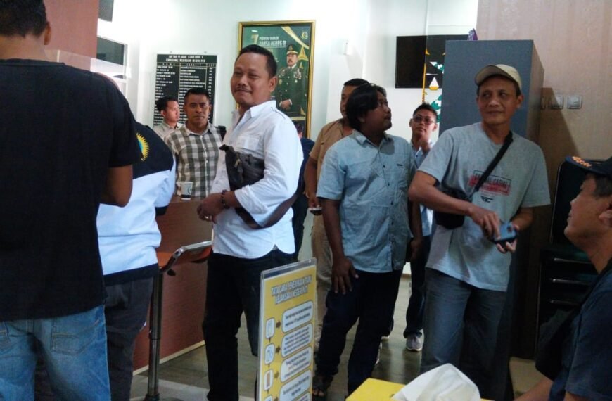 Puluhan Lembaga Geruduk Kajari Pati; Terkait Lambatnya Penanganan Kasus Badegan