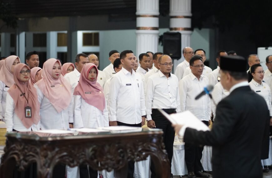 Bupati Pati Lantik 89 Pejabat Eselon III dan IV, Tegaskan Antisuap Jabatan