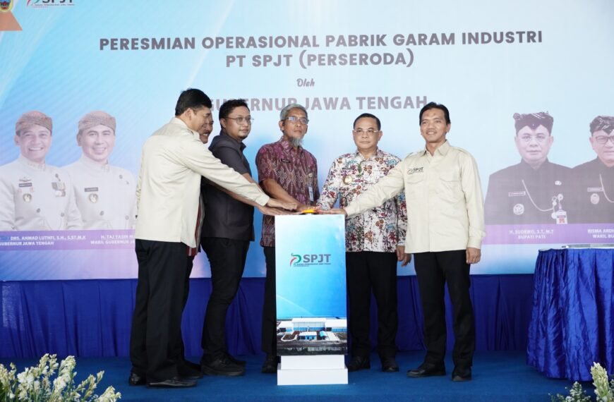 Resmi Berdiri di Pati, Pabrik Garam Industri Diharapkan Dongkrak Kesejahteraan Petani