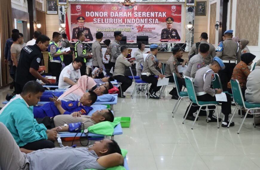 Polresta Pati Gelar Donor Darah Serentak Peringati Hari Jadi Humas Polri ke-74