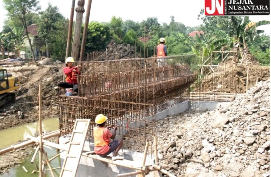 DPUTR Pati Bangunan Jembatan Penghubung Tiga Desa di Kecamatan Gabus, Diharap Bisa Cegah Banjir dan Dukung Sektor Pertanian