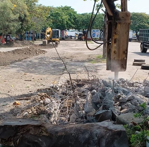 Bentuk Dukungan di Sektor Perikanan, DPUTR Mulai Pengecoran Infrastruktur di TPI Unit II Juwana