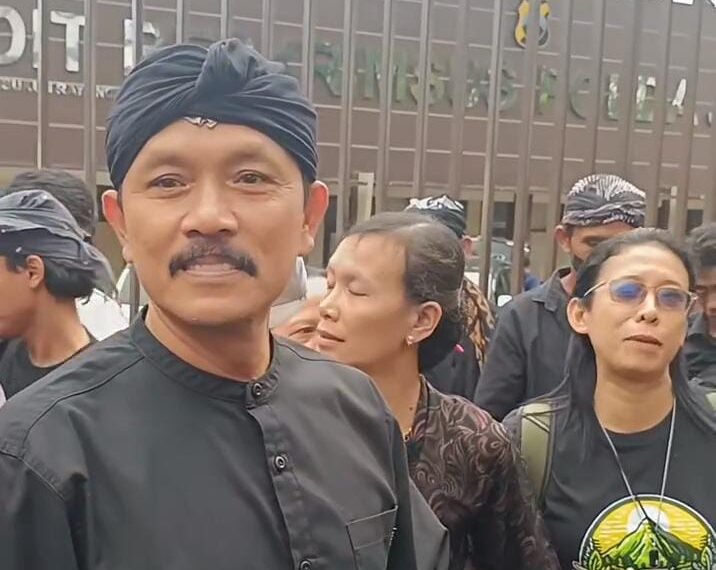 Aktivis Gunung Kendeng Pati Dipolisikan Karena Dianggap Merintangi Galian C