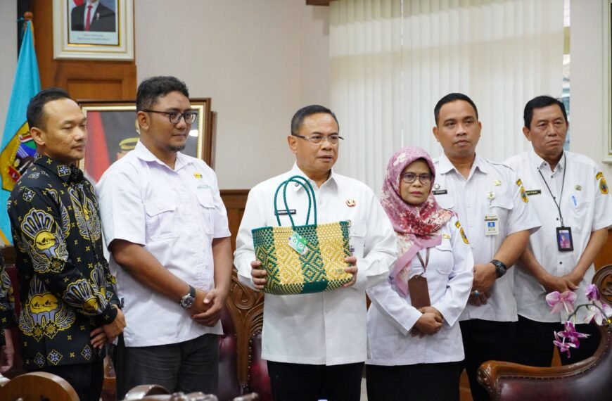 Bupati Sudewo Lepas Tim Ekraf Pati Tembus Pasar Internasional