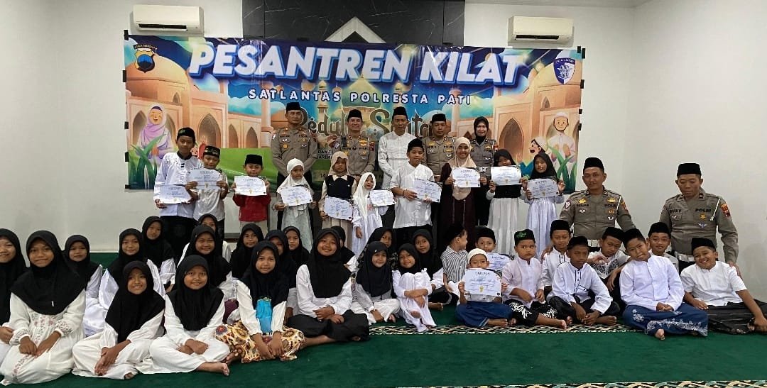 Ramadan Penuh Makna, Satlantas Polresta Pati Edukasi Tertib Berlalu Lintas Lewat Pesantren Kilat