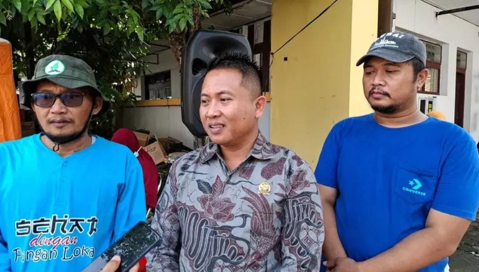 DPRD Pati Mukit Ingatkan Warga Jaga Kebersihan Lingkungan di Musim Hujan