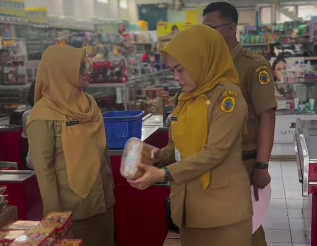 Sidak ke Sejumlah Swalayan, Dinkes Pastikan Keamanan Makanan Jelang Lebaran