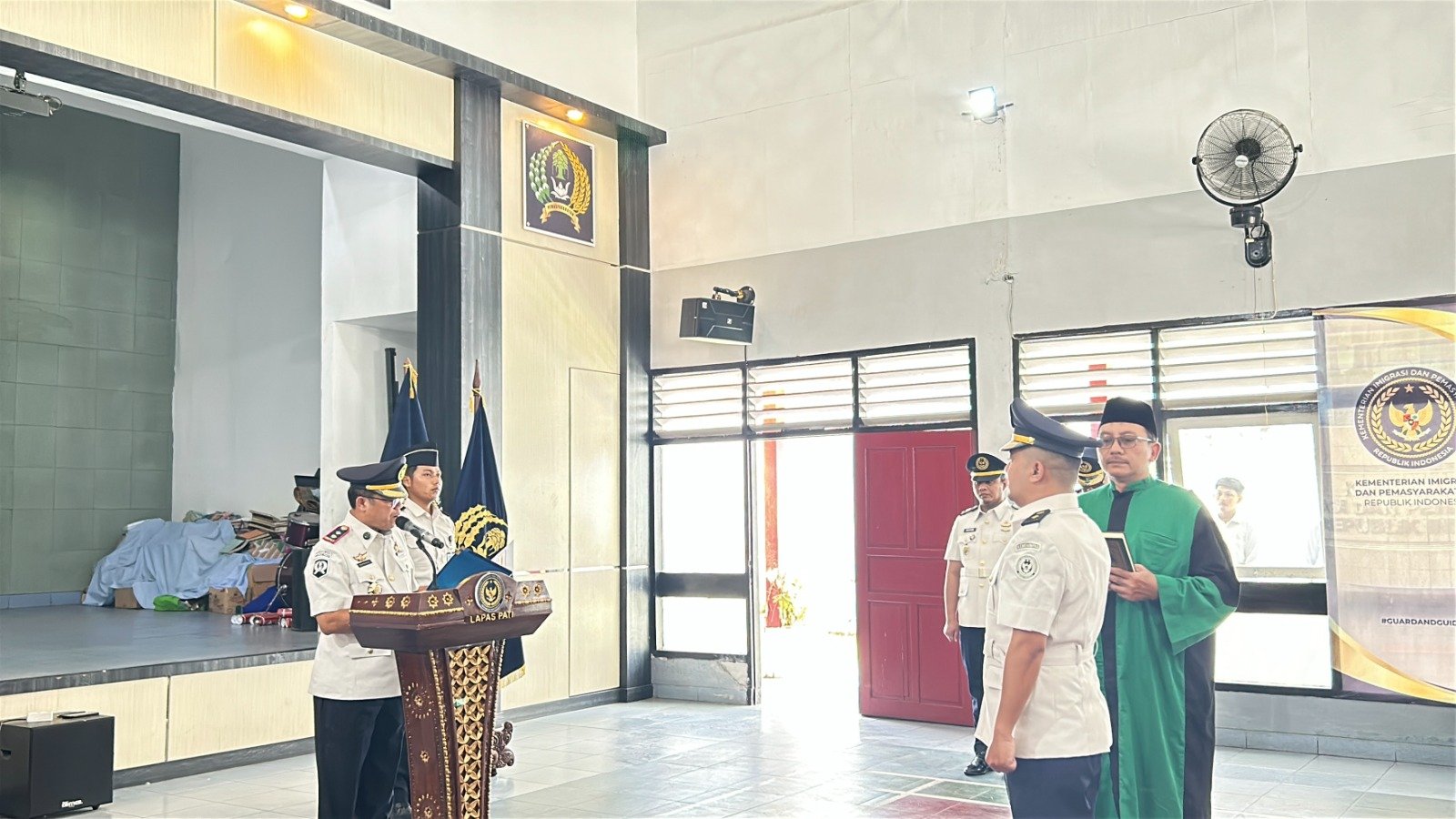 Pelantikan Pejabat Manajerial dan Penyematan Pangkat, Tekankan Integritas dan Profesionalisme