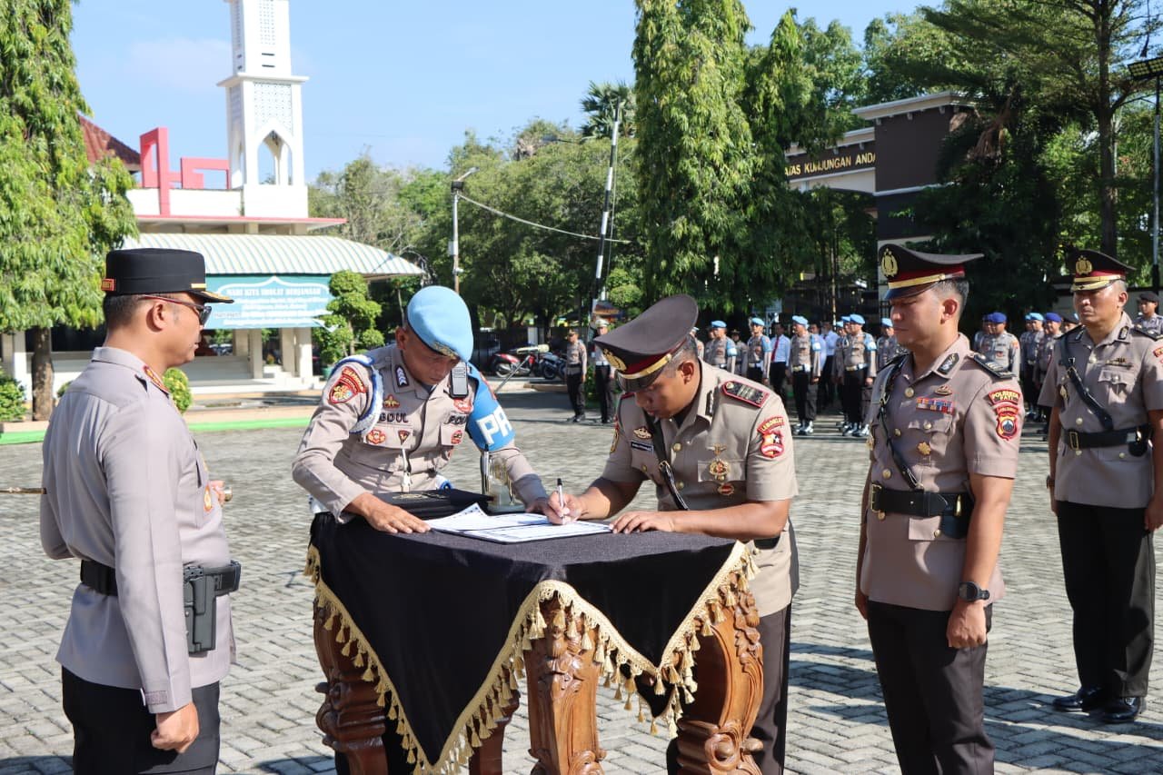 Sertijab 5 Pejabat Polresta Pati, Kapolresta Soroti Pelayanan Publik dan Kamtibmas