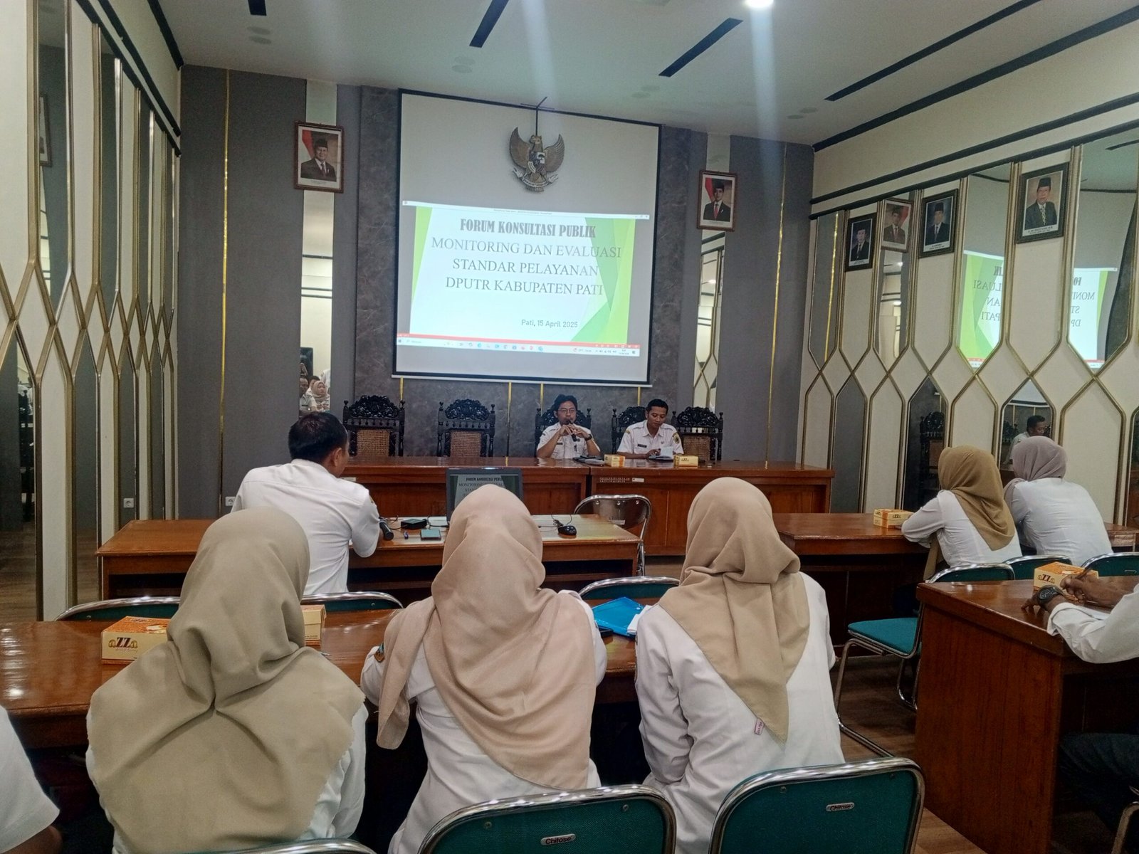 Untuk Meningkatkan Kepuasan Pelayanan, DPUTR Adakan Forum Konsultasi Publik