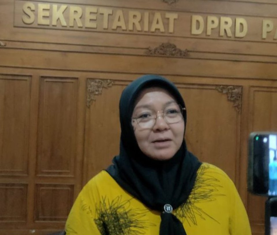 Wakil Ketua Komisi D DPRD Pati Endah Sri Wahyuningati Perjuangkan Nasib Kesejahteraan Para Guru Honorer