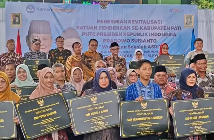 DPRD Kabupaten Pati Hadiri Peresmian Revitalisasi Satuan Pendidikan TA 2025 yang Diresmikan Langsung oleh Mendikdasmen