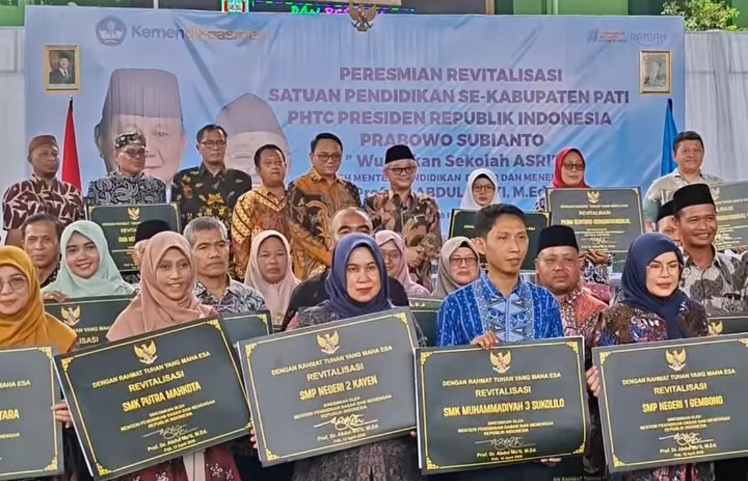 DPRD Kabupaten Pati Hadiri Peresmian Revitalisasi Satuan Pendidikan TA 2025 yang Diresmikan Langsung oleh Mendikdasmen