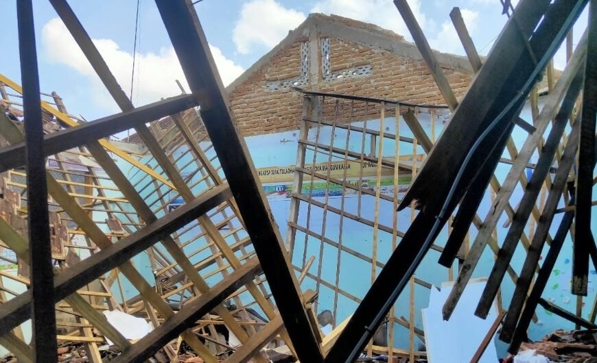 Ambruknya SD Negeri Mencon Kecamatan Pucakwangi Mendapat Respon DPRD Pati