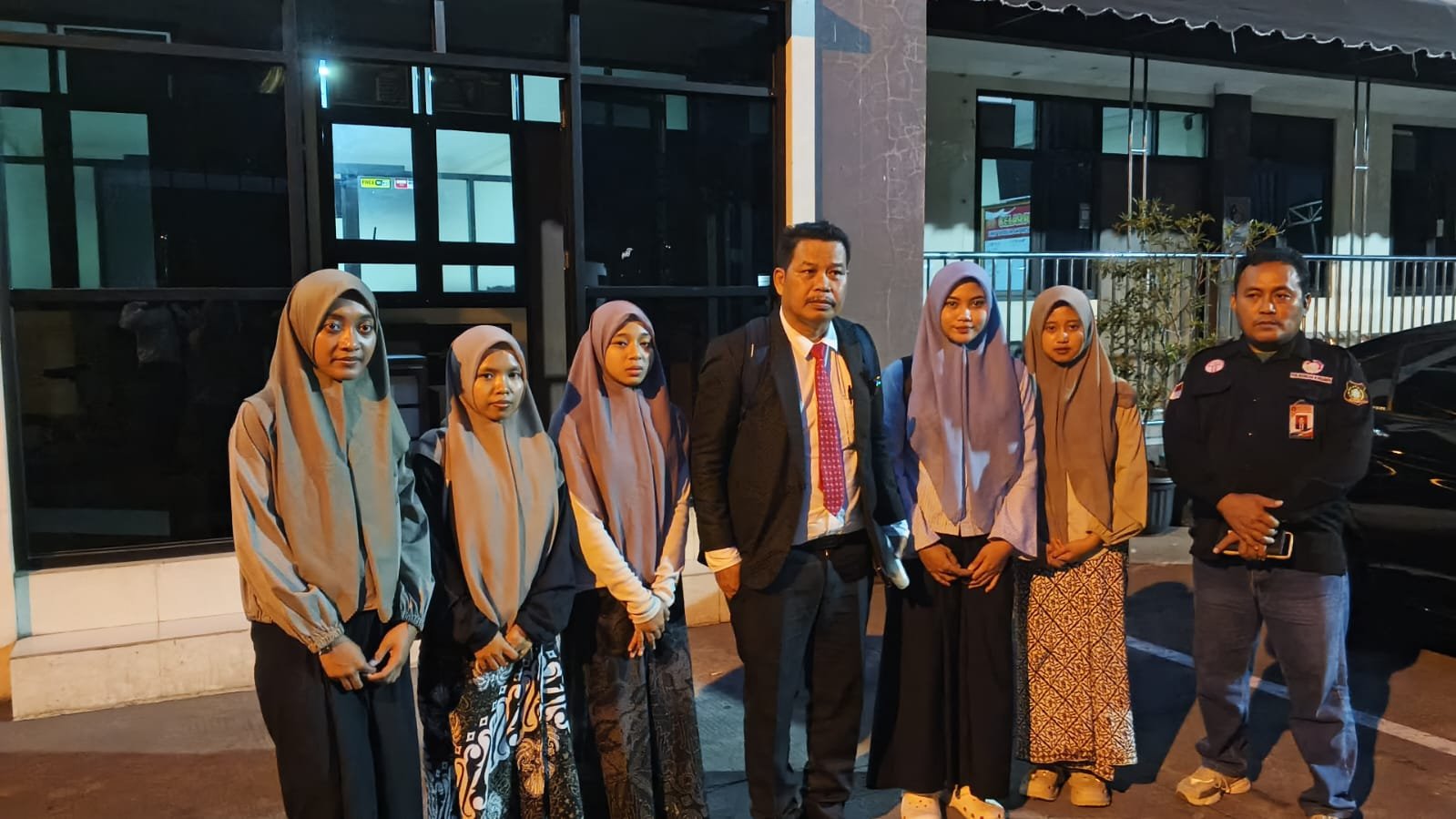 Didampingi Pengacaranya, Empat Santri Al Anfas Tegaskan Tak Tahu Perkara yang Dilaporkan