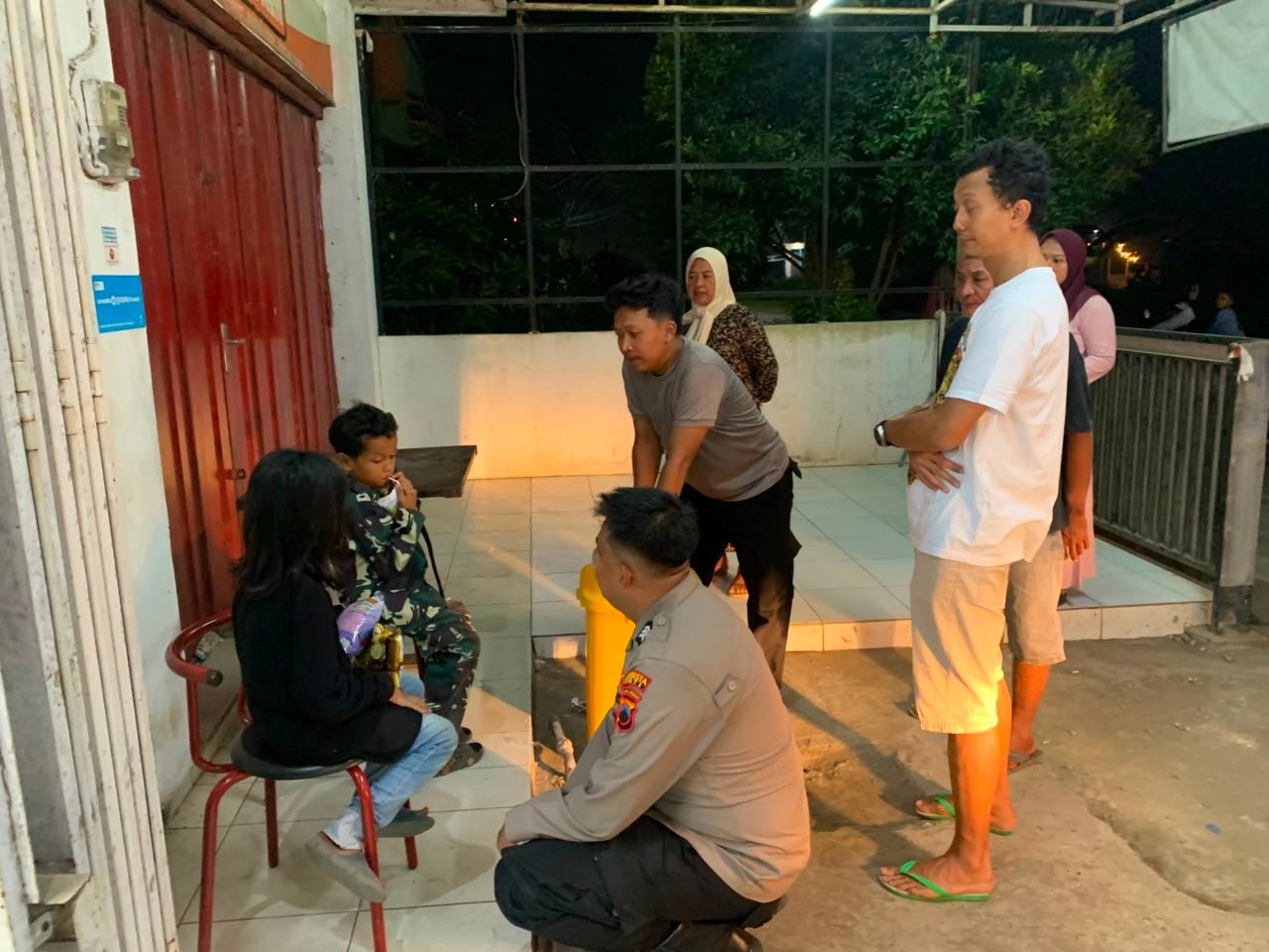 Live TikTok Polisi Jadi Penyelamat, Dua Bocah Hilang di Tayu Akhirnya Kembali ke Pelukan Ibunya