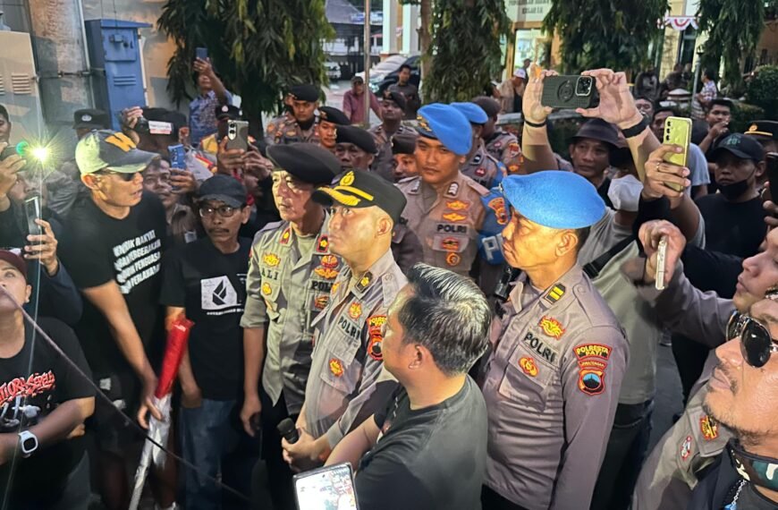 Hari Kelima Aksi AMPB Berlangsung Aman dan Tertib, Kabag Ops Polresta Pati: Tetap Humanis, Hormati Penyampaian Pendapat dan Jaga Marwah Negara
